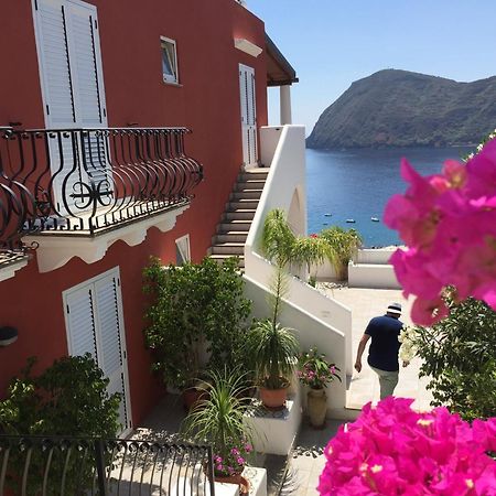 Casa Vacanze Vista Mare Mela B Lipari  Bagian luar foto