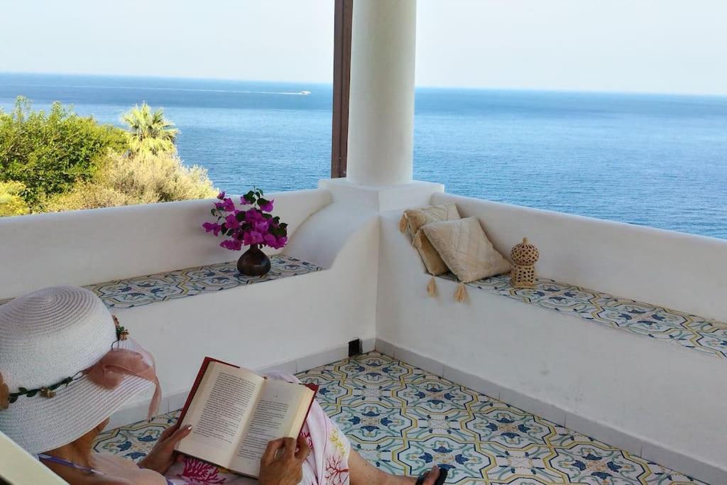 Casa Vacanze Vista Mare Mela B Lipari  Bagian luar foto