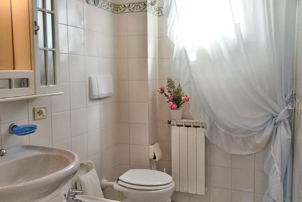 Casa Vacanze Vista Mare Mela B Lipari  Bagian luar foto