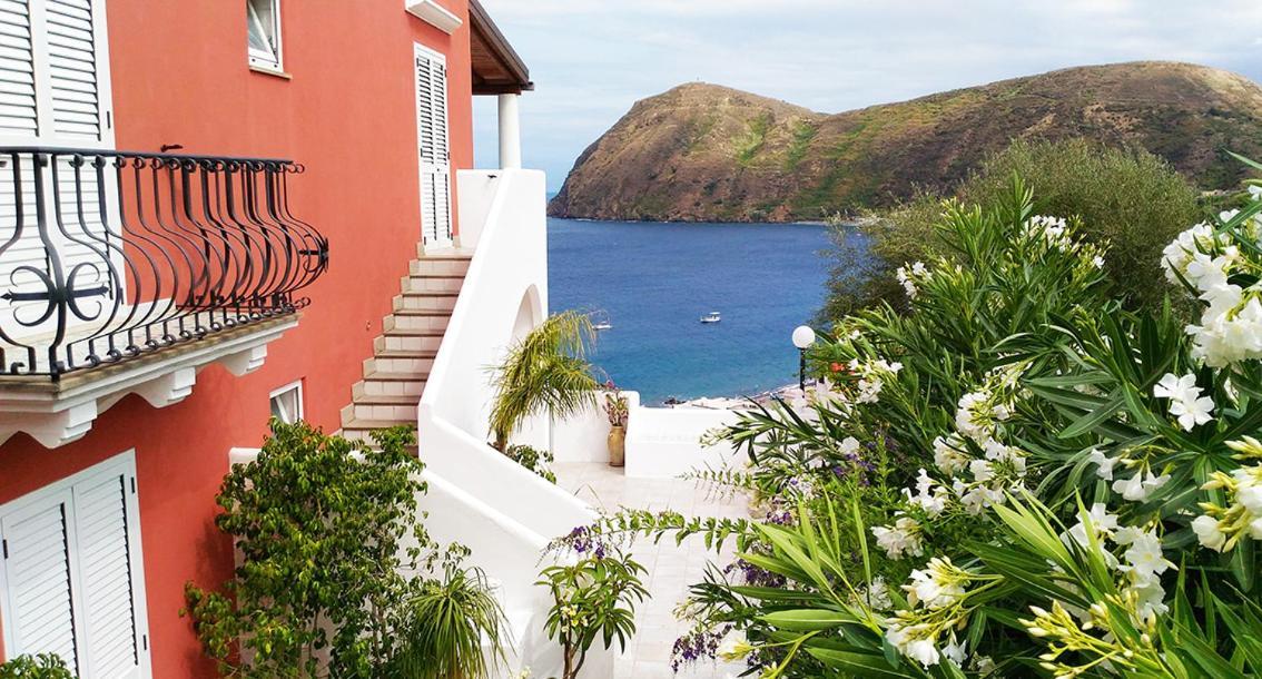 Casa Vacanze Vista Mare Mela B Lipari  Bagian luar foto